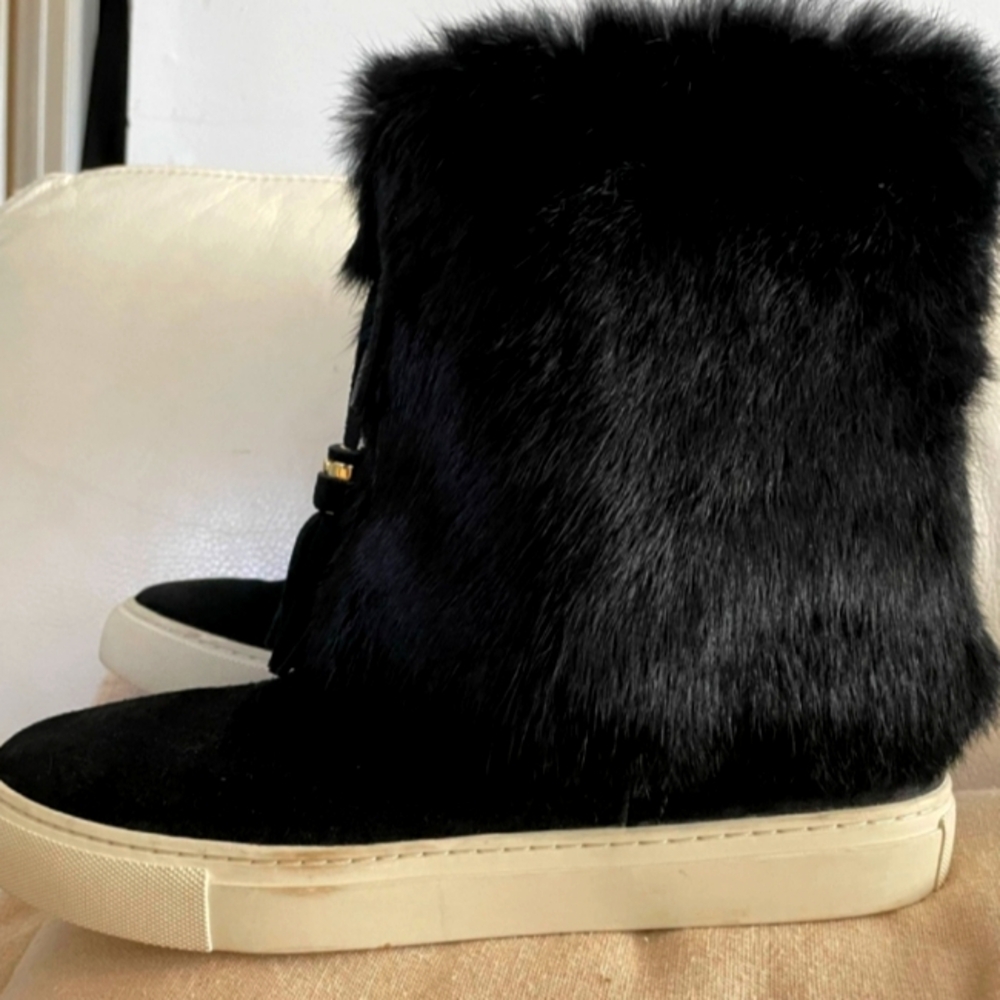 🐰Authentic Tory Burch 100% Real Rabbit Fur/Suede Booties🐰 - Picture 4 of 6